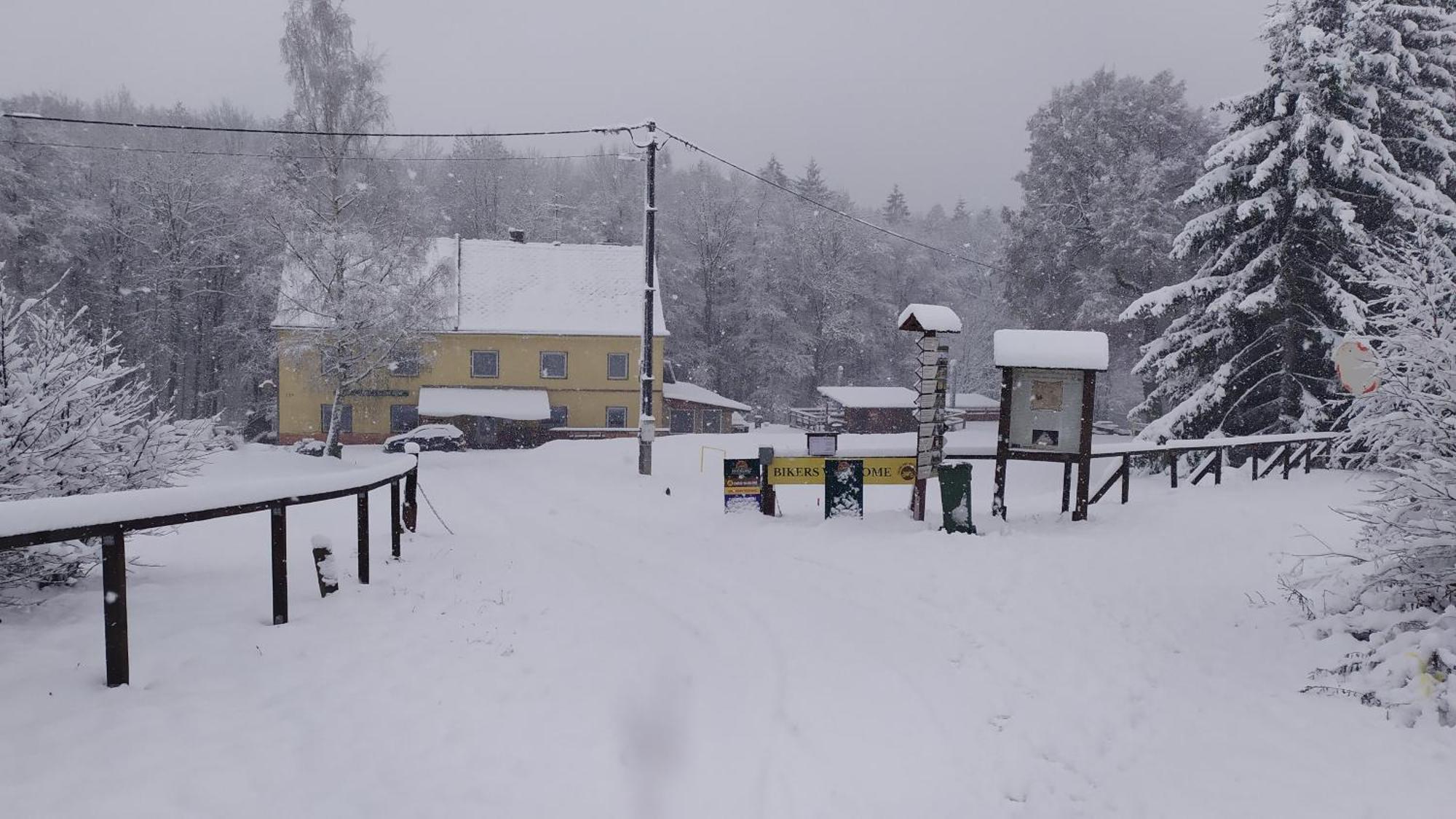 Penzion Chata Na Mlyne Horni Mesto Exteriör bild